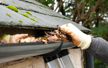 gutter cleaning Chertsey Meads, Surrey